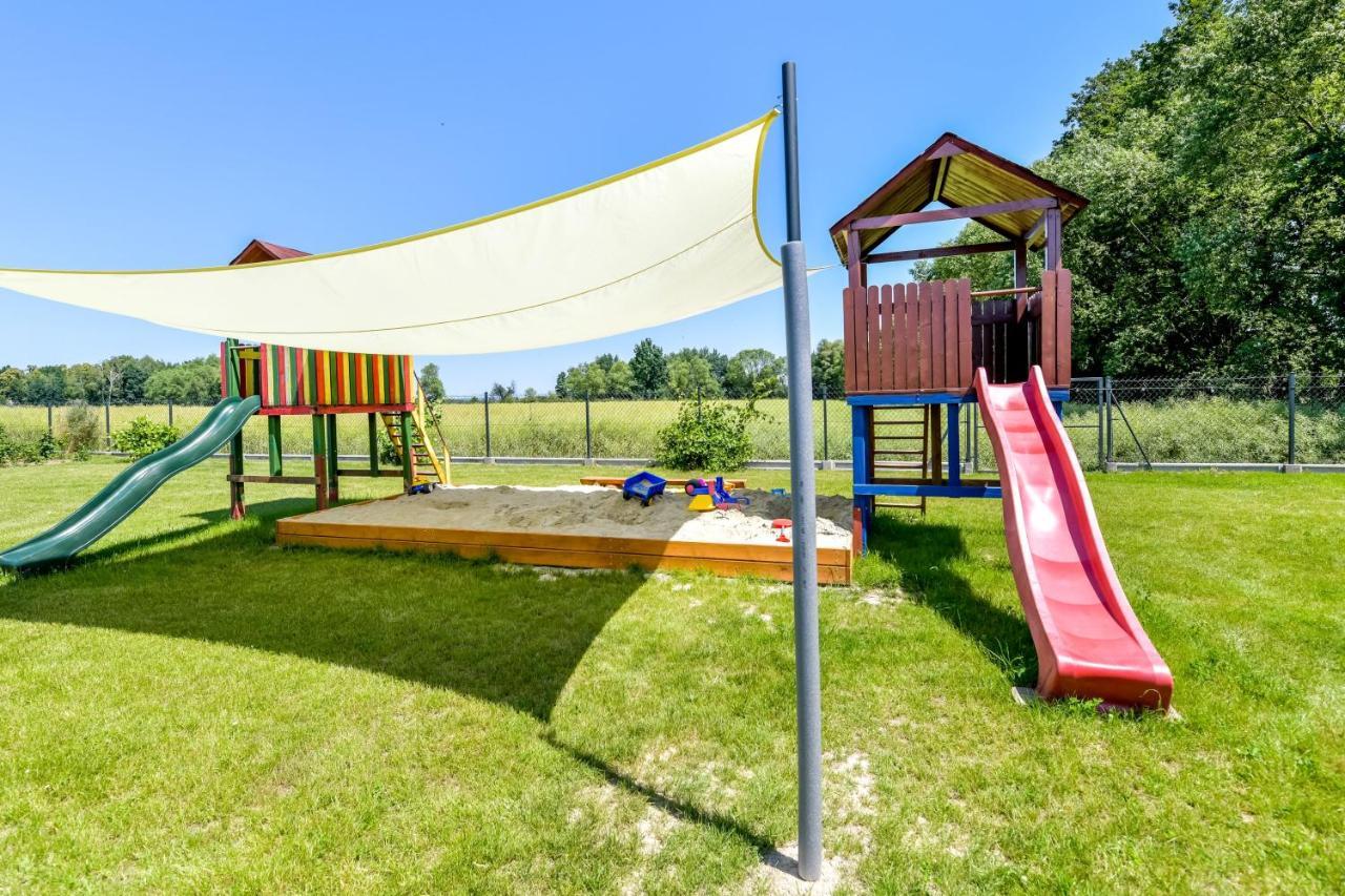 Kempingzator Apartamenty Екстериор снимка