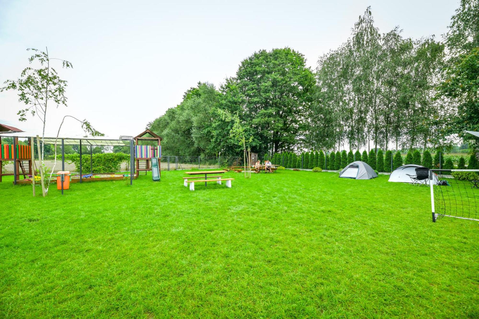 Kempingzator Apartamenty Екстериор снимка